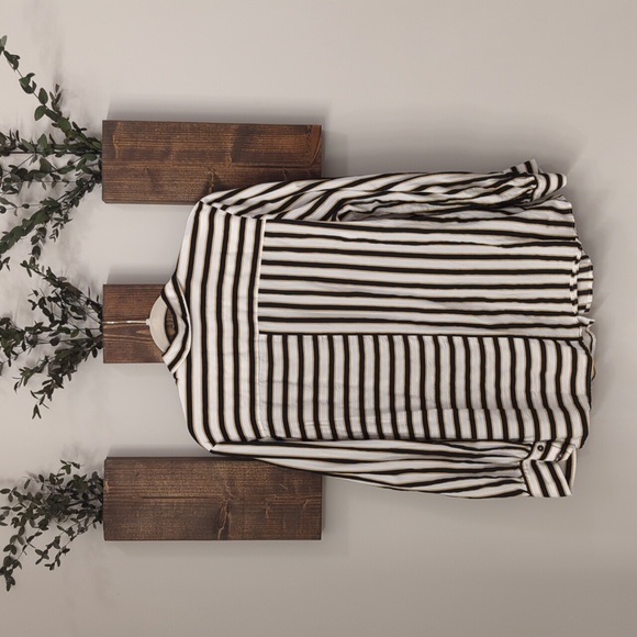 Anthropologie X Maeve Button Up Blouse - Picture 4 of 8